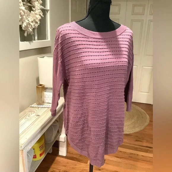 #34 Beautiful Soho Purple Lightweight Sweater with Cut Outs Size Small - Picture 2 of 8